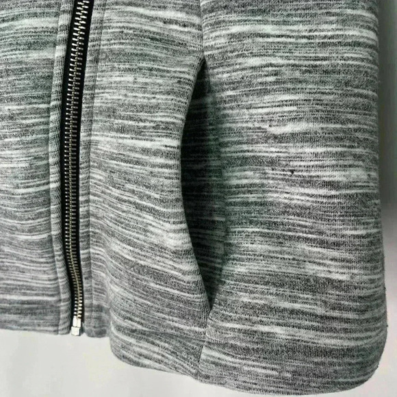 Athleta On The Move Moto Side Zip Asymmetrical Jacket Marbled Gray Sz M - Picture 6 of 9